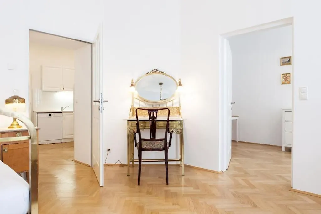 Ferienwohnung Vienna-Flats Self Check-In Apartment